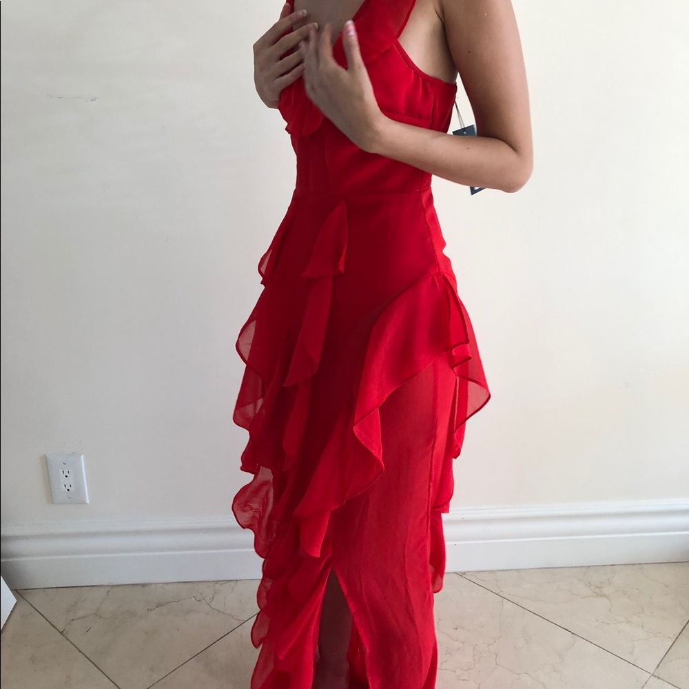 RED DRESS - Picture 2 of 4